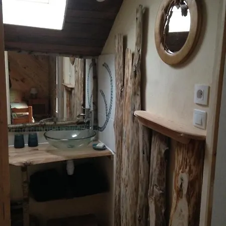A L'oree De Soi - Maison Forestiere De La Soie - Eco Gite, D'hotes, Au Pied Des Vosges Проживание в семье Saint-Sauveur (Meurthe-et-Moselle)